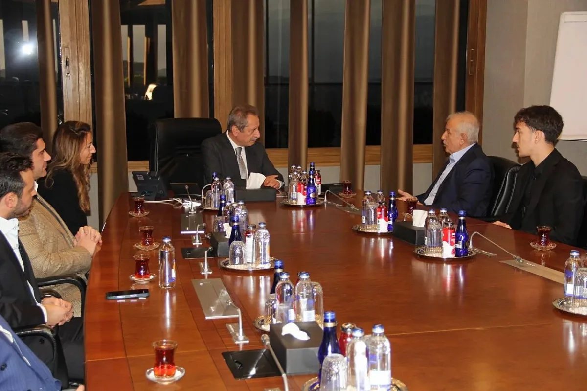 Çalık ve Erdoğan Aileleri 65 Yıllık İş Birliğini Üç Kuşakla Taçlandırdı