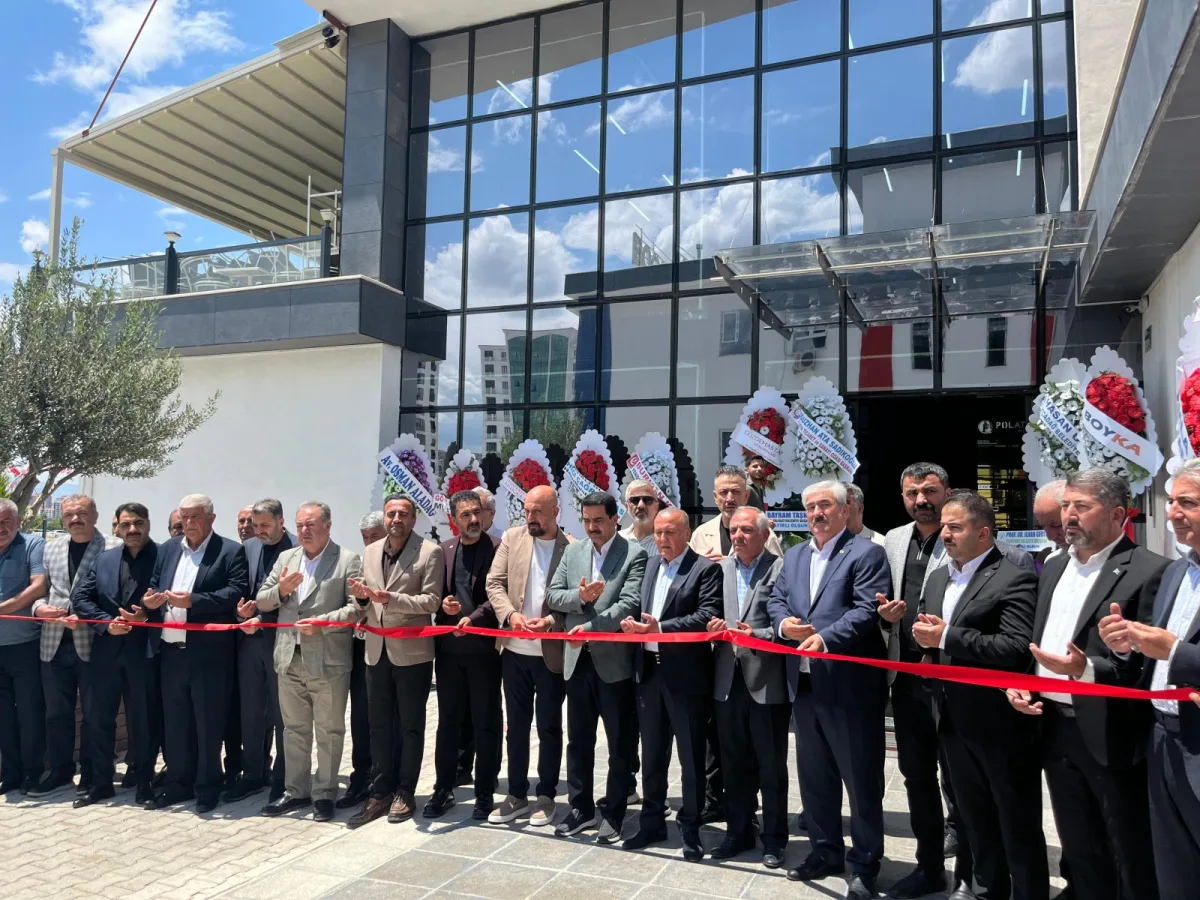 Hukukun Yeni Adresi: Kiras Hukuk Bürosu Görkemli Törenle Açıldı