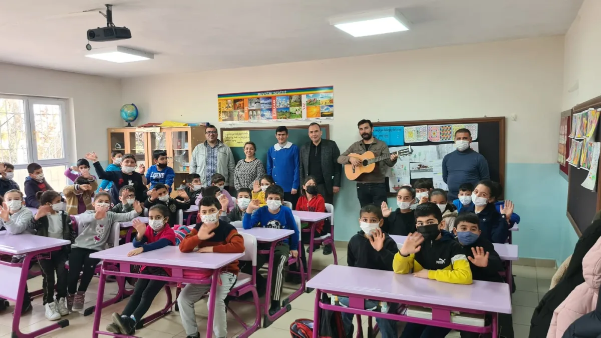 Büyükşehir Belediyesi Şehir Tiyatrosu Etkinliklerine Devam Ediyor
