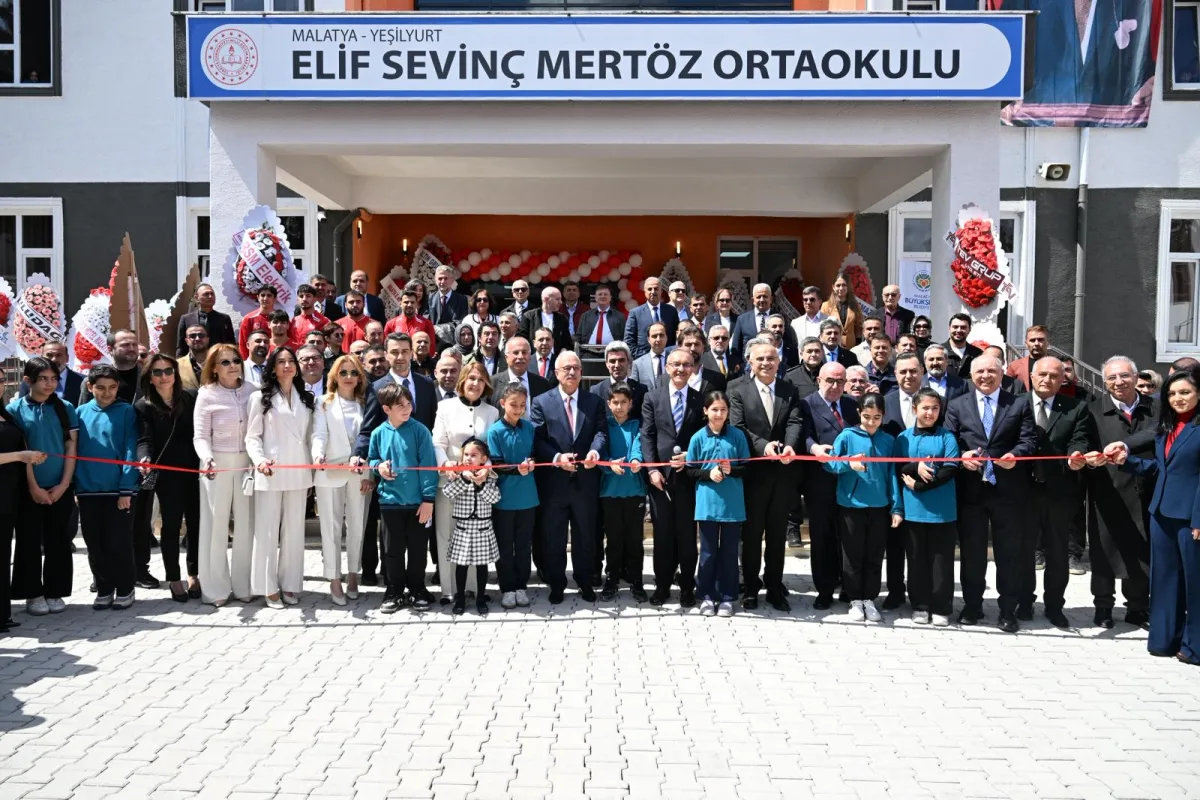 Vali Yavuz, Elif Sevinç Mertöz Ortaokulu Açılış Törenini Gerçekleştirdi