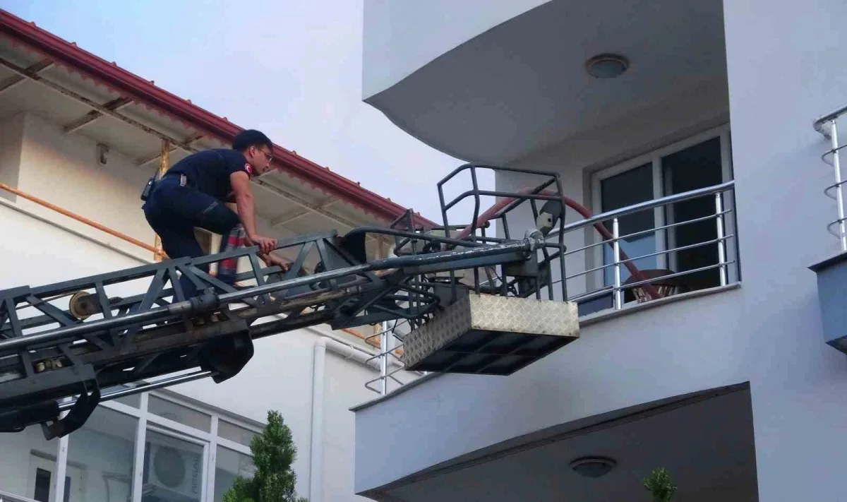 Balkondan Müdahale Hayat Kurtardı: Antalya’da Dram Dolu Olay