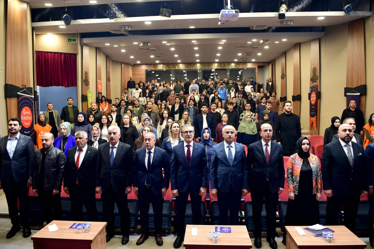 Başkan Er:"Gençlere Yönelik Ciddi Yatırımlarımız Devam Ediyor"