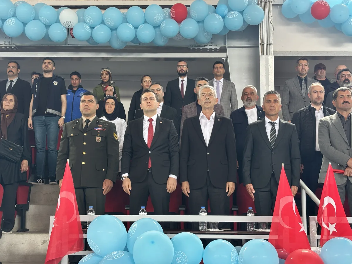 Arapgir’de Gençlik Bayramına Yoğun Katılım