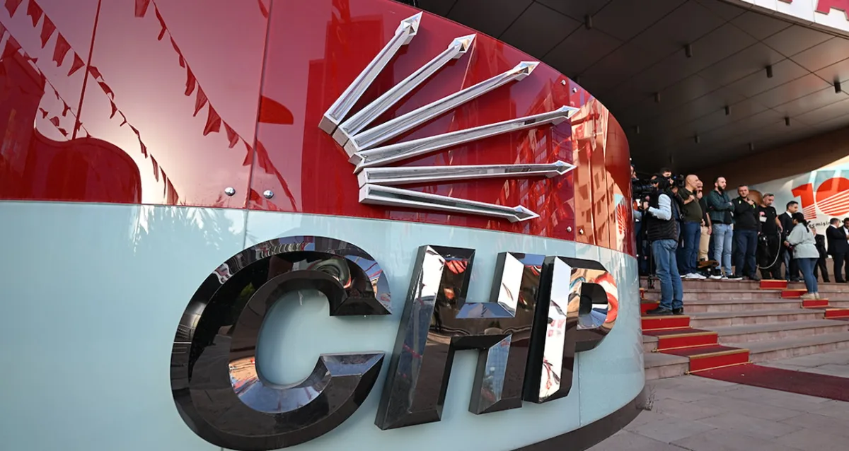 CHP’de Dikkat Çeken Çıkış: 221 Eski Vekilden Ortak İtiraz