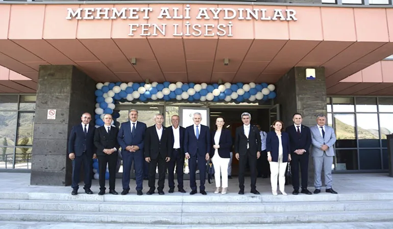 “En Büyük Yatırım Eğitimdir” Cömertoğlu’ndan Aydınlar’a Övgü