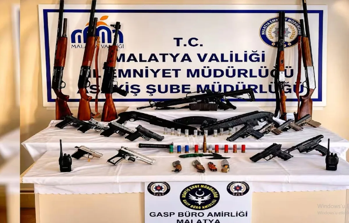 Malatya'da Silah Teşhirine Dev Darbe: 56 Şüpheli Kıskıvrak Yakalandı